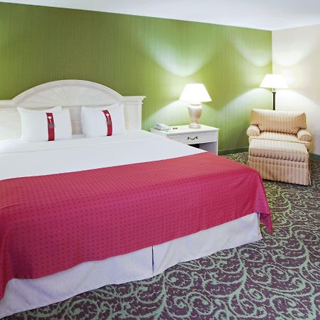 Holiday Inn Chantilly-Dulles Expo Airport By Ihg Room photo