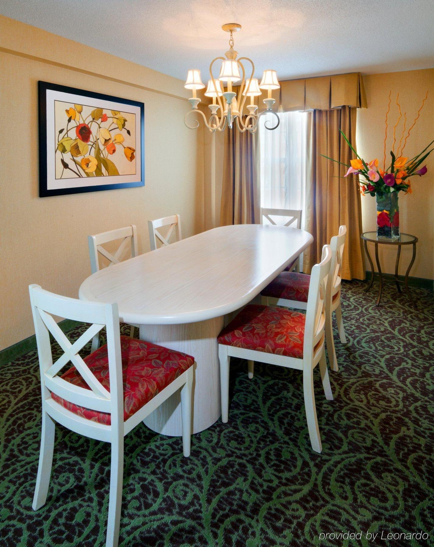 Holiday Inn Chantilly-Dulles Expo Airport By Ihg Room photo